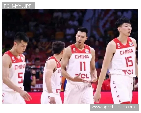 方硕在篮球赛场上的精彩表现与职业生涯发展分析