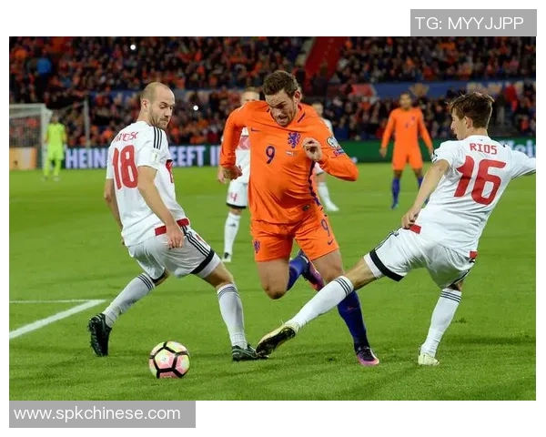 荷兰与法国足球比赛最新比分分析及精彩回顾