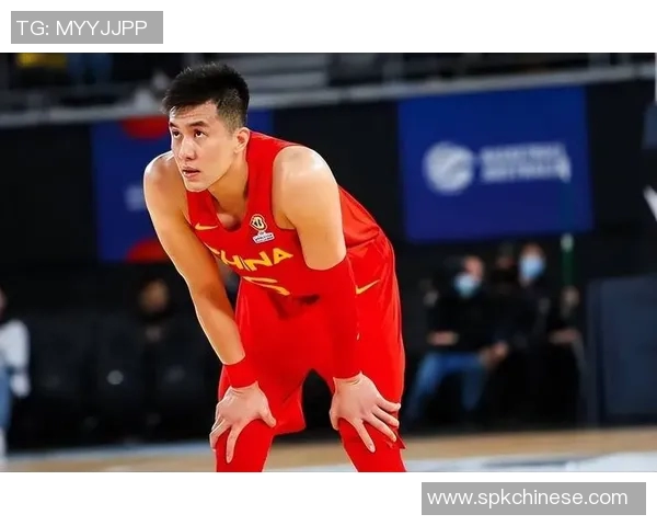 郭艾伦带领中国男篮迎战国际赛场挑战展现超强实力与团队精神