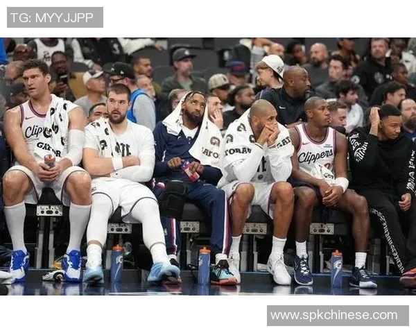 骑士与快船激战三十一回合谁能在这场对决中笑到最后