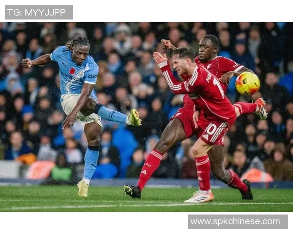 20182019赛季曼城与利物浦英超巅峰对决回顾与分析