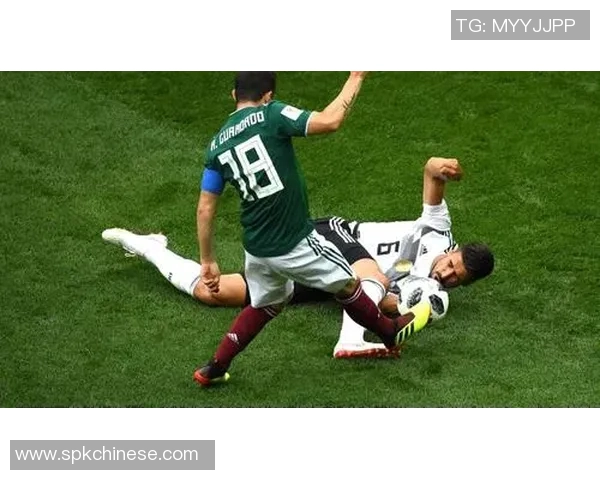 仁川凤凰迎战光州FC展现激烈对抗与精彩瞬间的足球盛宴