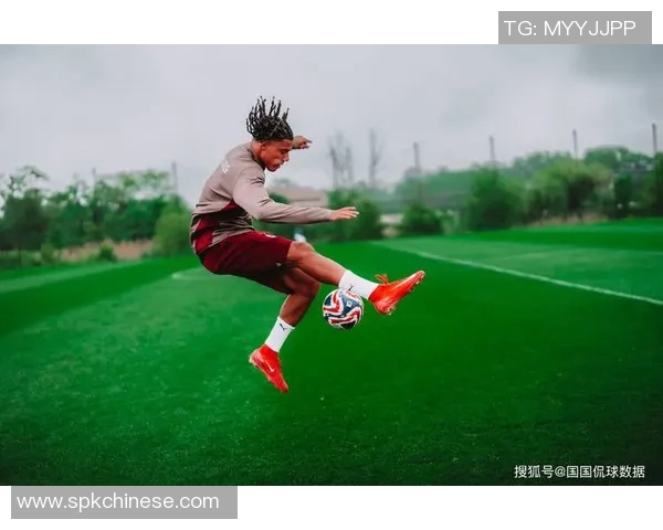 亚特兰大与帕丘卡的精彩对决揭示足球战术与团队合作的魅力