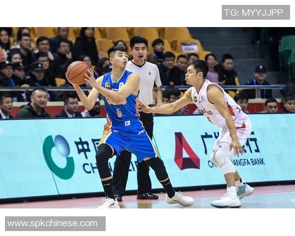 张庆鹏：从篮球场上的传奇到生活中的奋斗者，激励无数年轻人的榜样之路